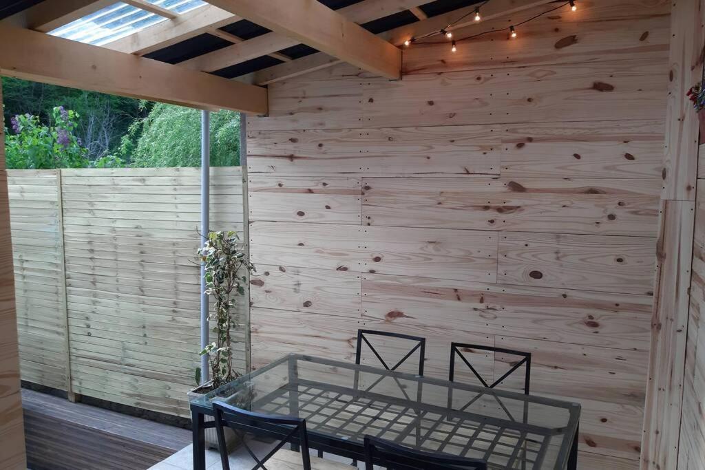 La Petite Maison Dans la Vallée Avallon Exterior foto