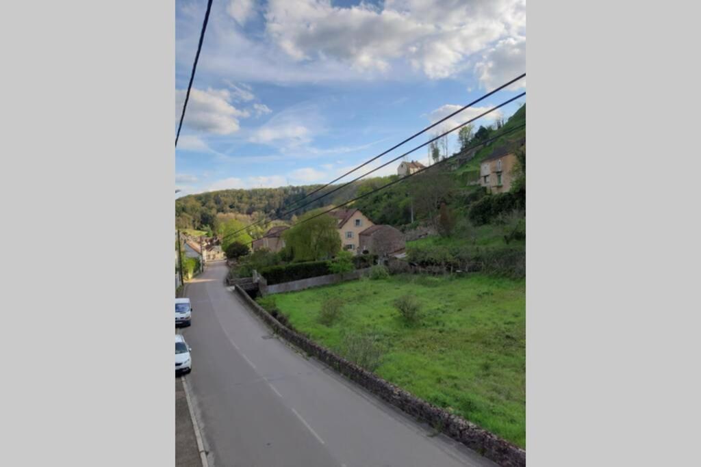 La Petite Maison Dans la Vallée Avallon Exterior foto